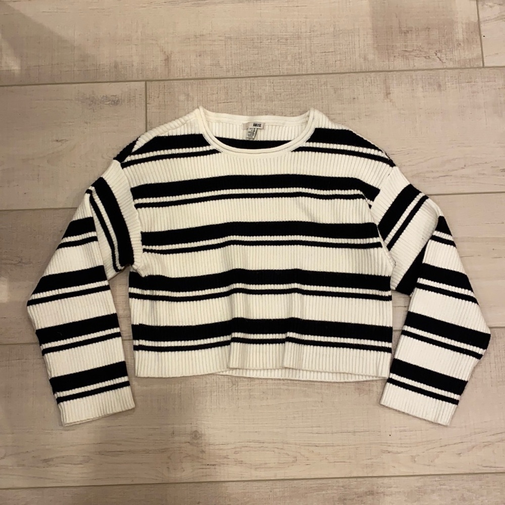 Black and white sweater